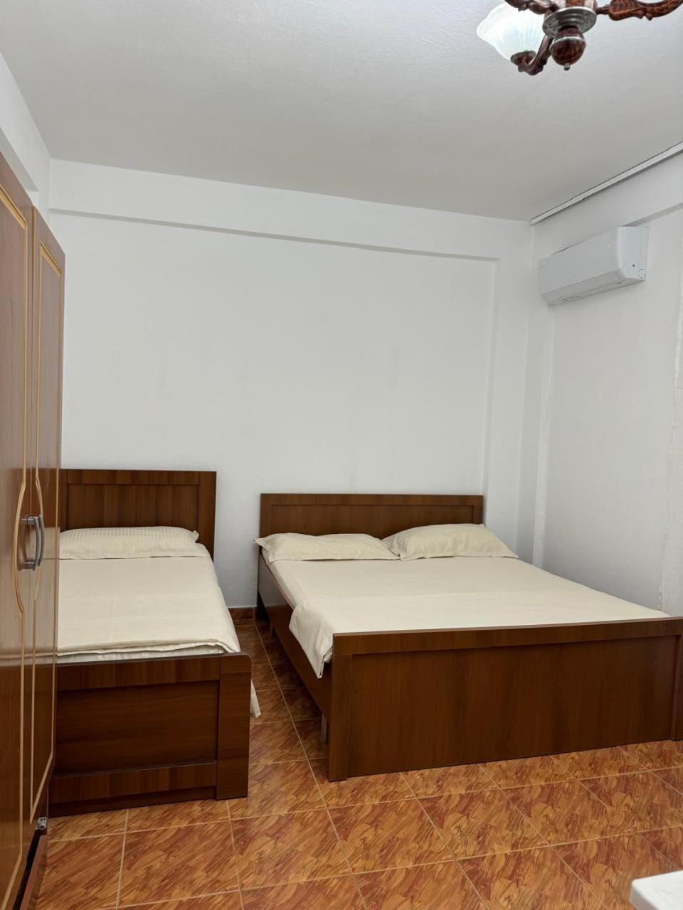 Melas Villa Дуррес Екстер'єр фото